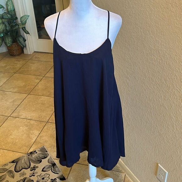 Tigerlilly Women’s 8 Low Back Slip Dress Navy Blue Simple Minimalist Flowy New - Picture 2 of 15